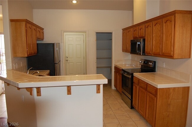 Photo - 1791 Sycamore Ave