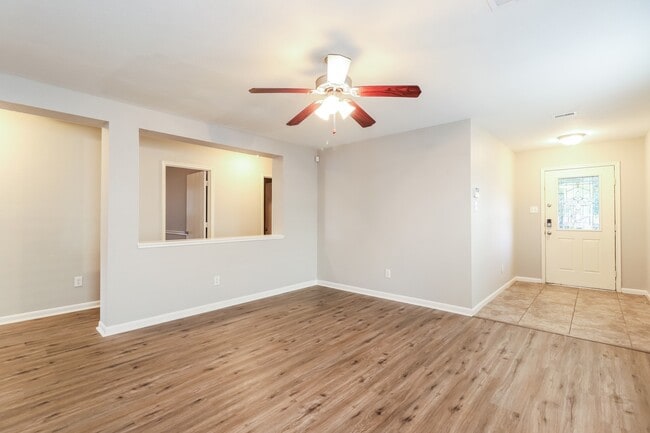 Photo - 21610 Forestlight Ct