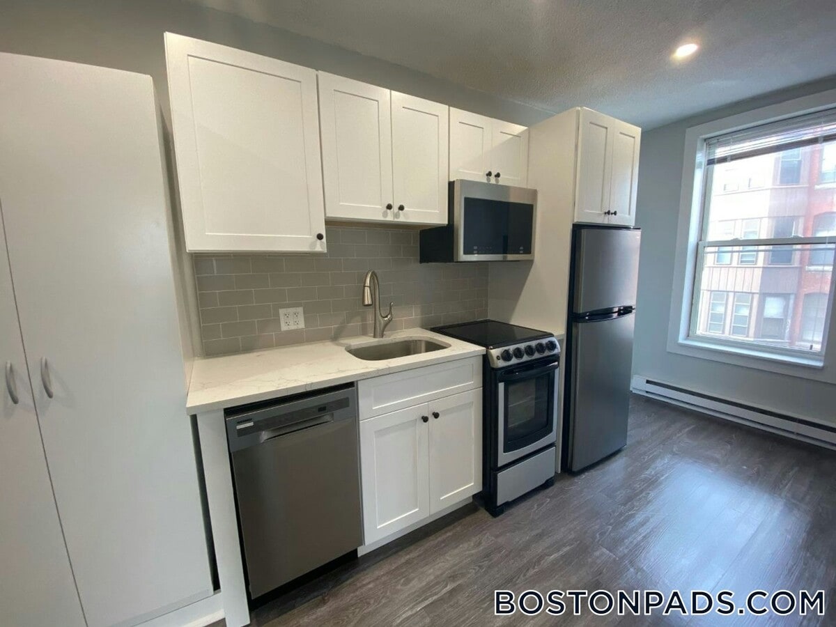 Photo - 76 Franklin St Unit 31