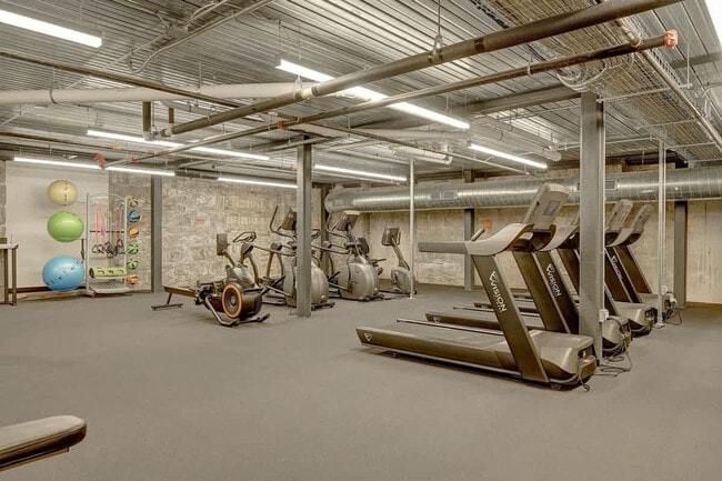 Photo - 1009 W Juneau Ave Unidad ID1263030P