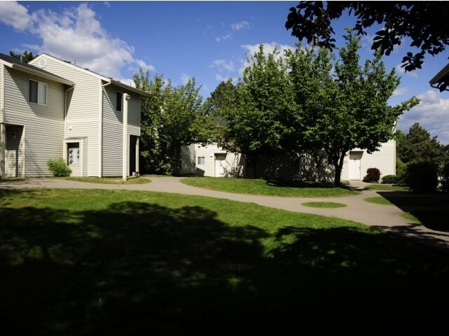 Photo - Brookstone Apartments