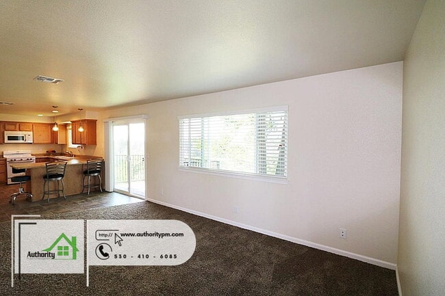 4445 Dogwood Ln Unit C