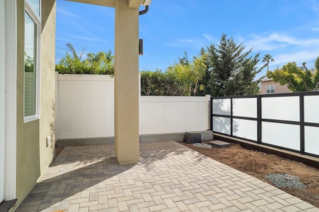 Photo - Roosevelt St. Unidad 3462