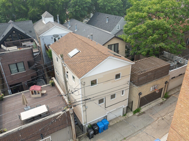 Photo - 1742 W Crystal St Unit 2