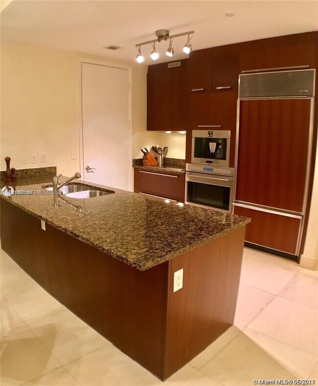 Photo - 15901 Collins Ave Unit 1102