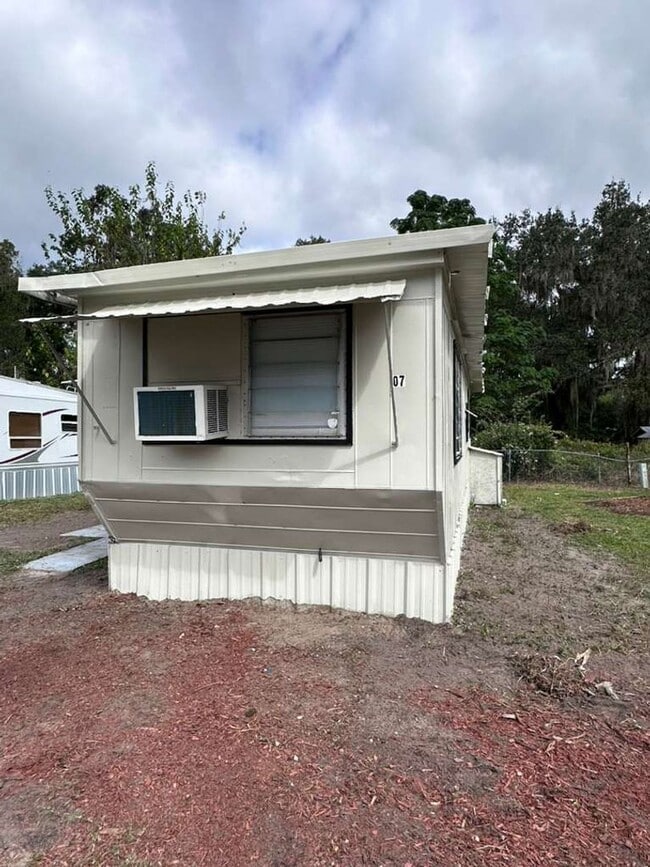 Photo - **RENT TO OWN** 2 bed / 2 bath - Mobile Home in Brooksville, FL Unidad Lot 7-MH