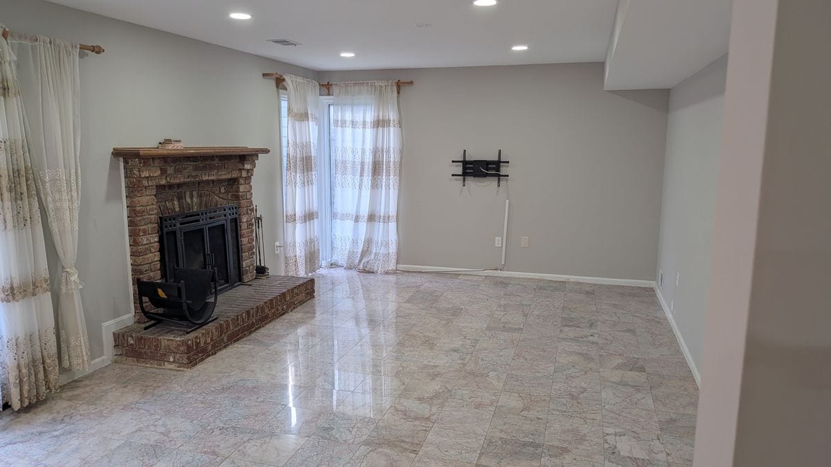 Photo - 9601 Woodedge Dr