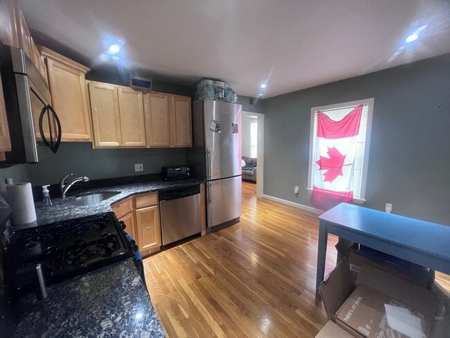 Photo - 6 Arcadia St Unit 2