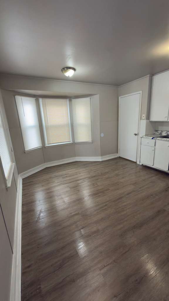 Photo - 20122 Manor St