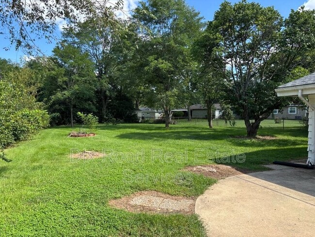 Photo - 4574 Mccormick Ln