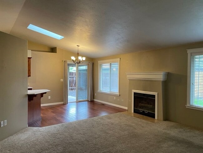Photo - Very Nice 3 Bedroom 2 Bath home in Central...