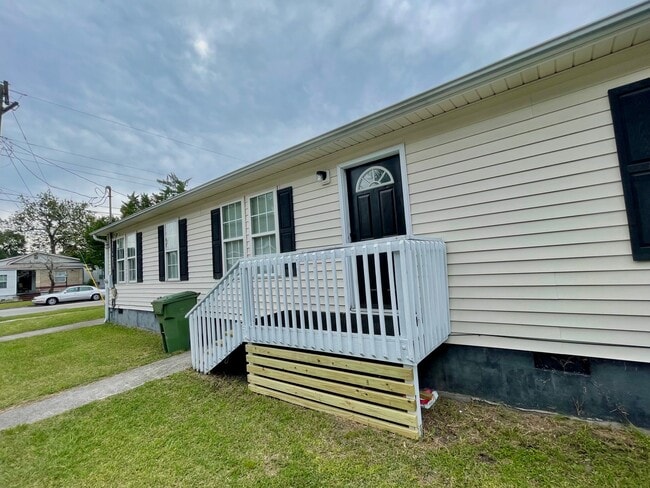 Photo - 1202 S 8th St