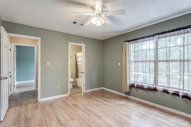 Photo - 6910 Heather Oaks Dr