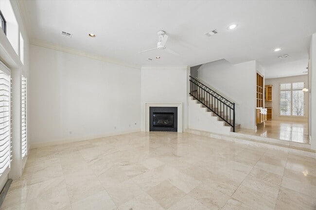 Photo - 6906 Sewanee St
