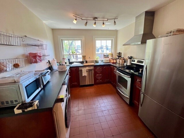 Photo - 14 Chestnut St Unit 4