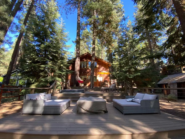 1,000 s.f deck - 571 Brassie Ave Rental