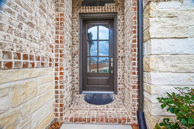 Photo - 12719 Hydeland Dr