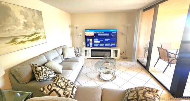 Photo - 750 Egret Cir Unit 6404