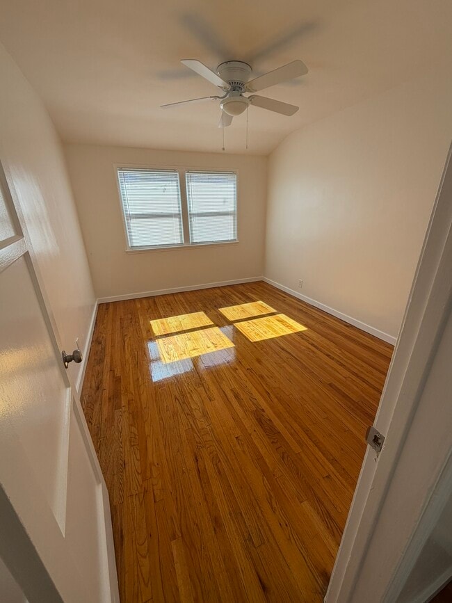 Photo - 1783 S Marvin Ave Apartamentos