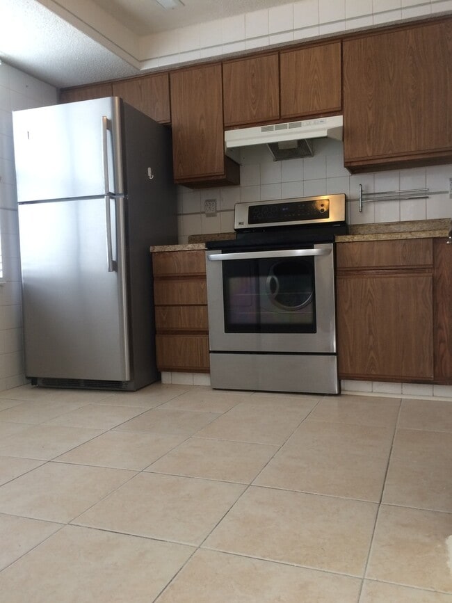 Photo - 9620 Vinca Cir Unit 1