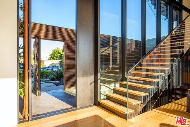 Photo - 3715 Wasatch Ave