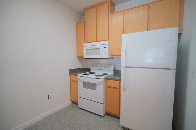 Photo - 1680 Corey Wood Cir