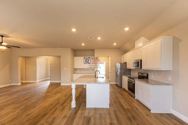 Photo - Well-Designed 3 Bed/2 Bath Home with Bonus Office