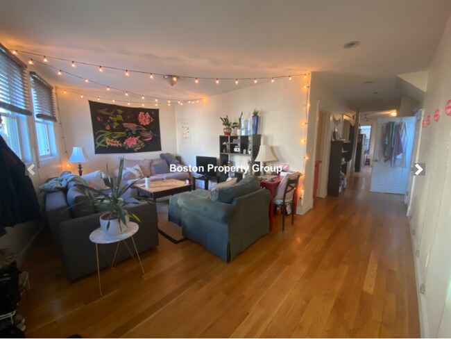 Photo - 51 Calumet St