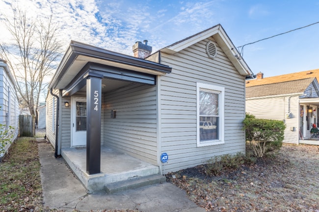 Photo - 524 Warnock St