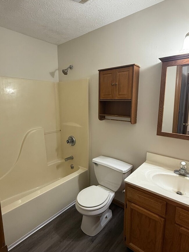 Photo - 3619/3621 W Thornhill Cir Unit 3619 W Thornhill Cir
