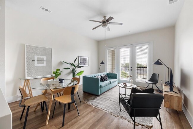 Photo - 1508 Blodgett St Condo Unit 504