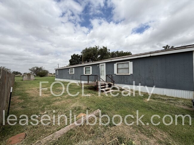 Building Photo - 3 Bed, 2 Bath Mobile Home in Roosevelt School District
