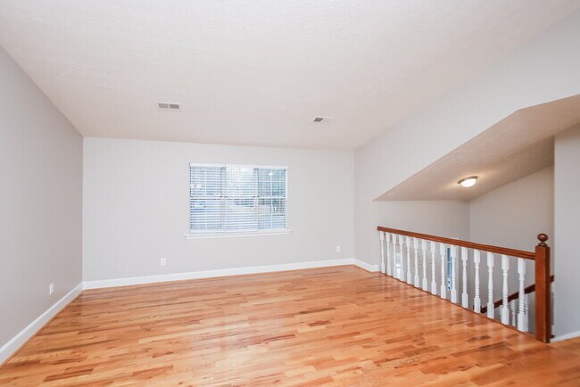 Photo - 1801 Hickory Creek Ct NW