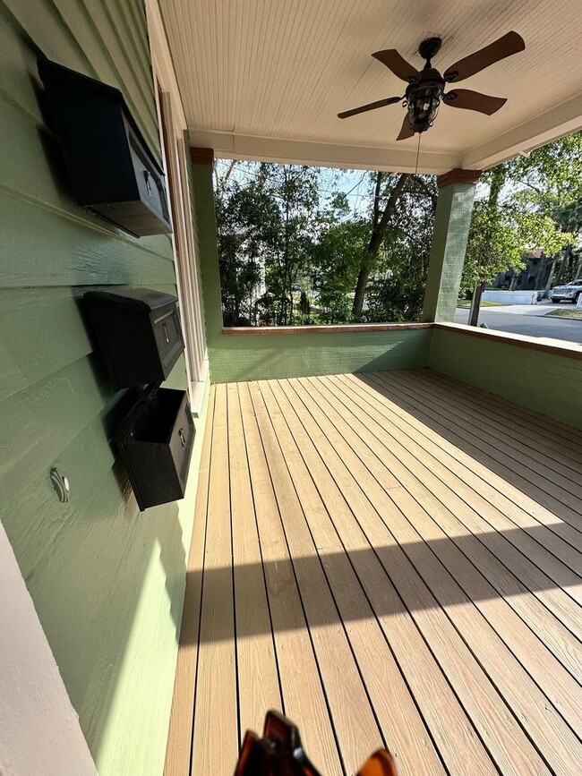 Photo - Downtown Fernandina Beach! Sunny 2 Story!