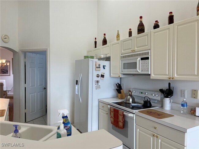 25232 Pelican Creek Cir Unit 202
