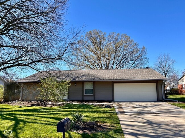 Photo - 6827 Azalea Dr House