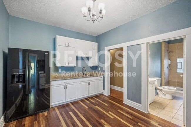 Photo - 715 Sims Ave