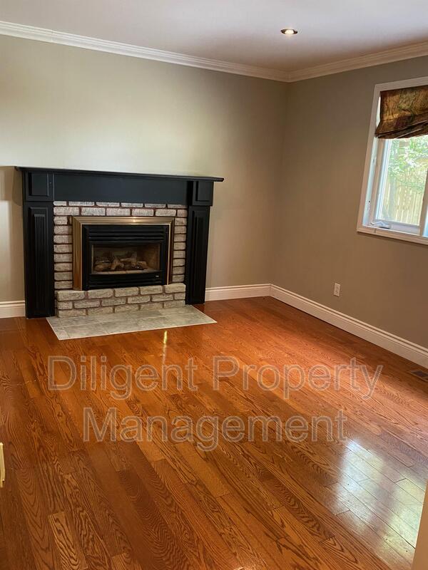 Photo - 1219 Cartier Blvd