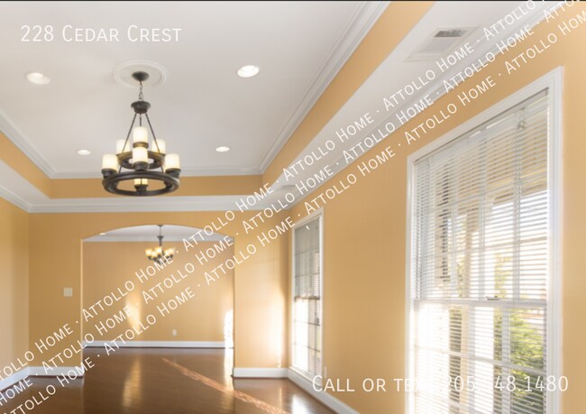 Photo - 228 Cedar Crest