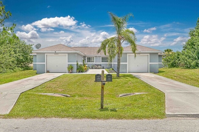 Photo - 1252 Best Ave