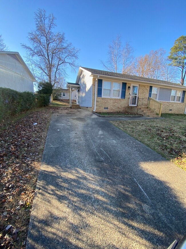 Photo - 2206 Emerson Pl