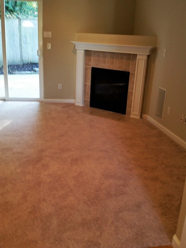 13207 NE 201st Ct