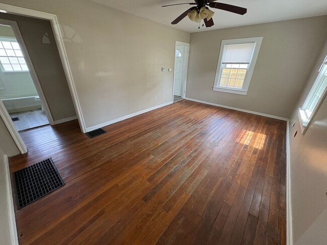 Photo - 1028 E 19th Ave