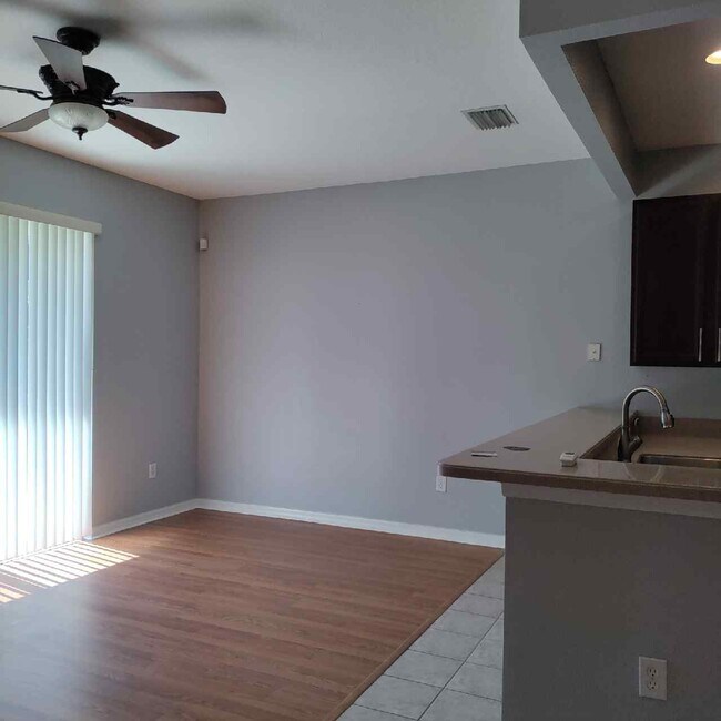 Photo - 2043 Strathmill Dr