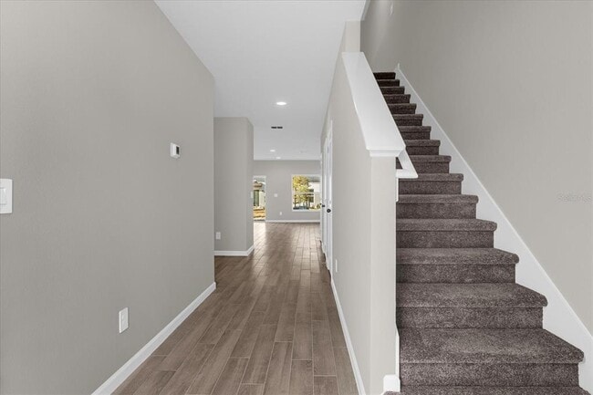 Photo - 164 Cape Honeysuckle Pl