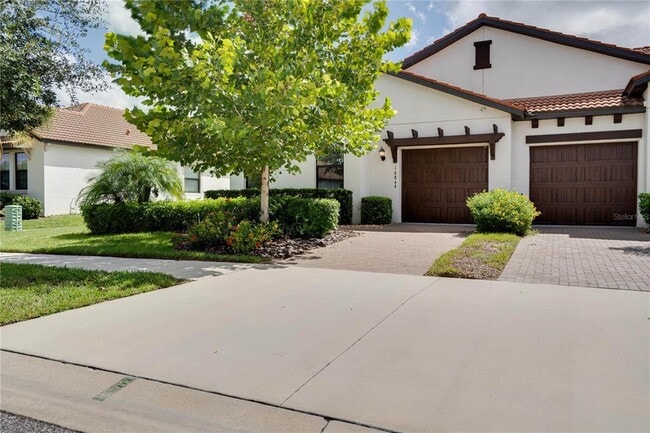 Photo - 16844 Whisper Elm St