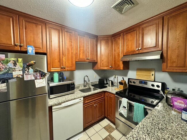 Photo - 620 Boston Ave Unit #5E