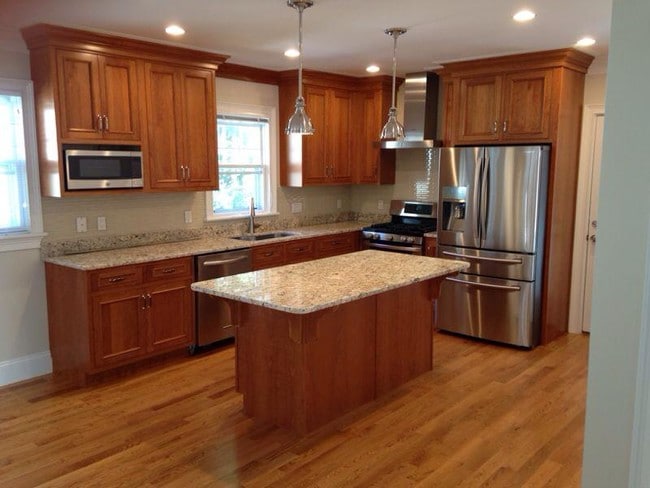 Building Photo - 7 Acron Rd Unit 2