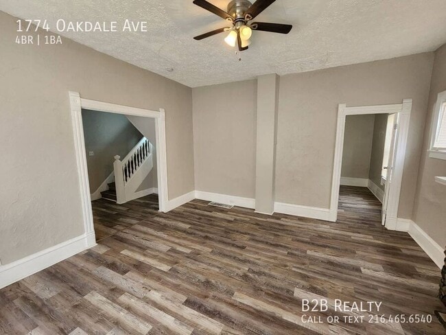 Photo - 1774 Oakdale Ave