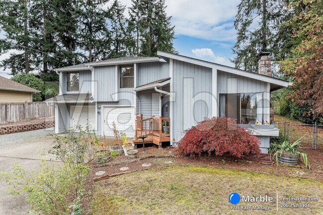 4 br, 2.5 bath House - 4308 56TH Street Ct E - 4 br, 2.5 bath House - 4308 56TH Street Ct E
